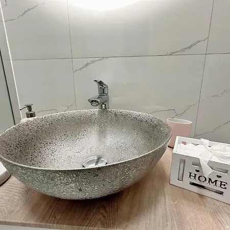 Luna Core Appartement *